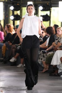 Sacai RTW Spring 2024