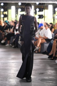 Sacai RTW Spring 2024
