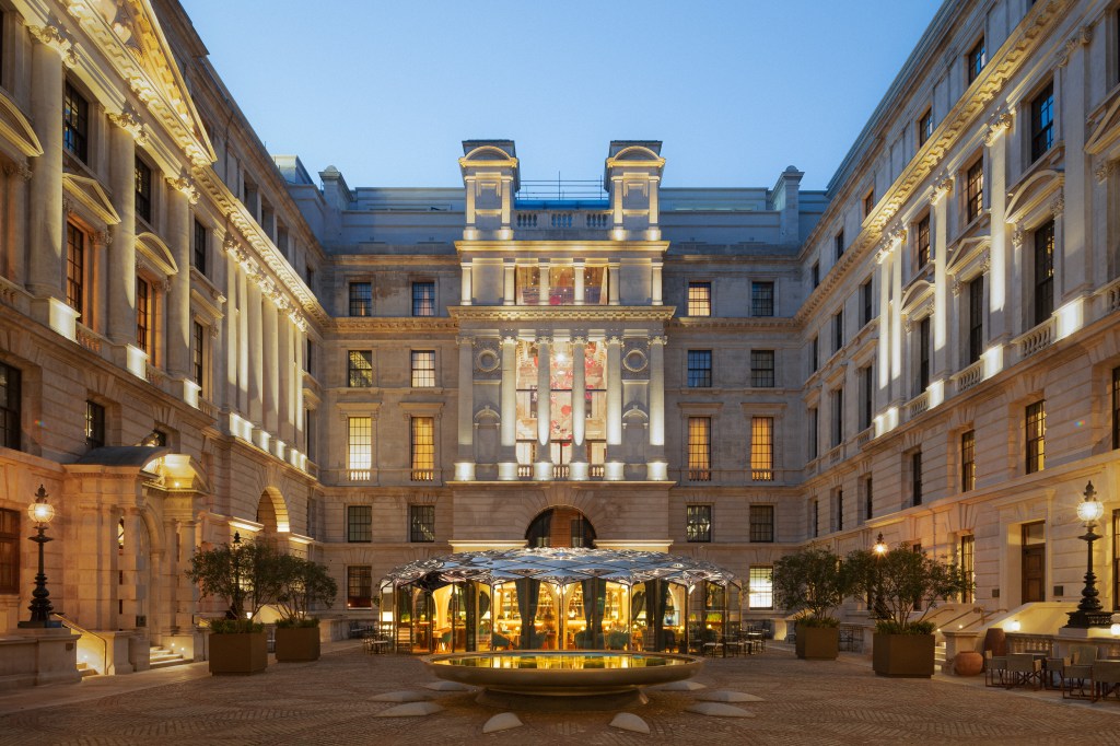 Café Lapérouse Sets Sail for London
