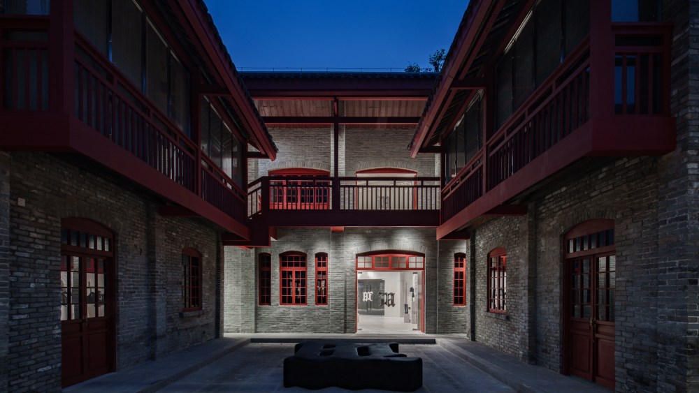 Misbhv's flagship store in Chengdu.