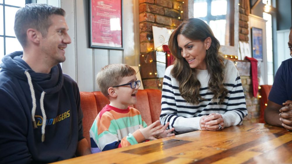 Catherine, Princess of Wales, Kate Middleton, Dadvengers