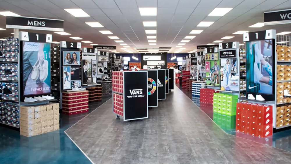 Shoe Carnival lowered guidance following a sluggish Q3.