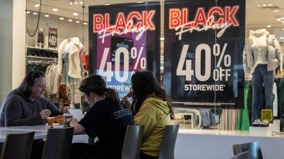 How Can Retailers Best Prepare for Black Friday?