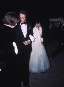 Jacques Chazot et Coco Chanel lors d'une soir√©e √† Paris √† la fin des ann√©es 60, France. (Photo by STILLS/Gamma-Rapho via Getty Images)