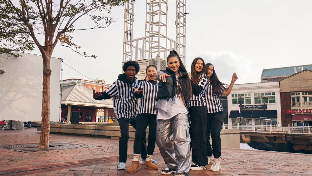 Foot Locker employees