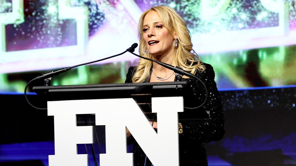 Tracy Margolies, Saks Fifth Avenue, Alice + Olivia, Stacey Bendet, Footwear News, Footwear News Achievement Awards, FNAA, FNAA 2023, red carpet, celebrity red carpet, awards, honors, ceremony, awards ceremony