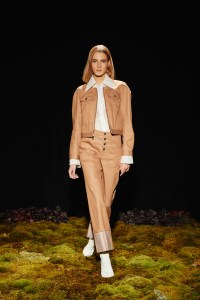 Cinq à Sept Pre-Fall 2024