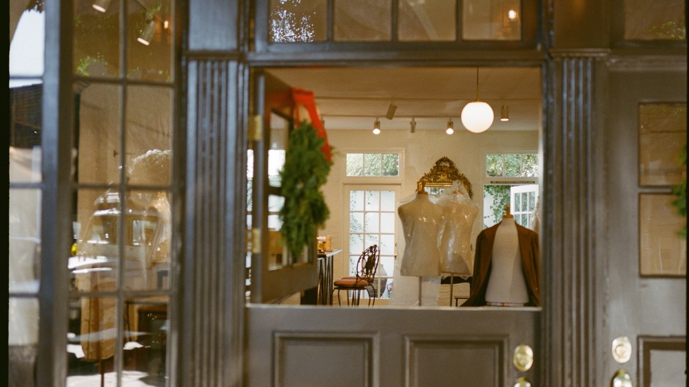 Ghiaia Cashmere store