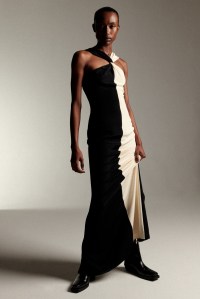 Roland Mouret Pre-Fall 2024Roland Mouret Pre-Fall 2024Roland Mouret Pre-Fall 2024