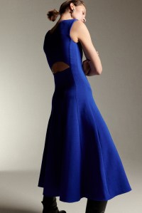 Roland Mouret Pre-Fall 2024Roland Mouret Pre-Fall 2024