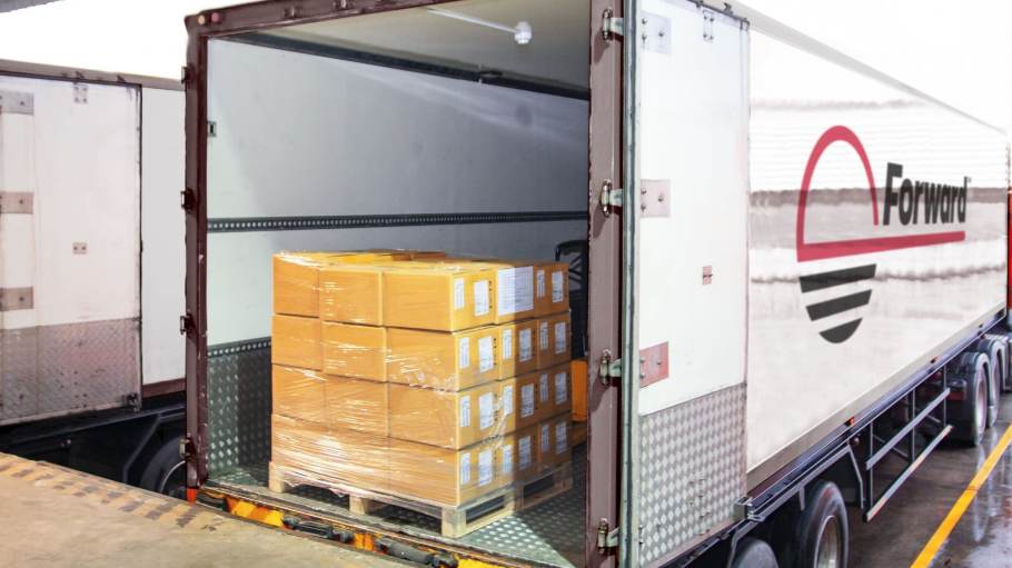 Already looking to get out of its $3.2 merger with Omni Logistics, Forward hopes the sale of its Final Mile unit can help the company shift more focus to its LTL business.