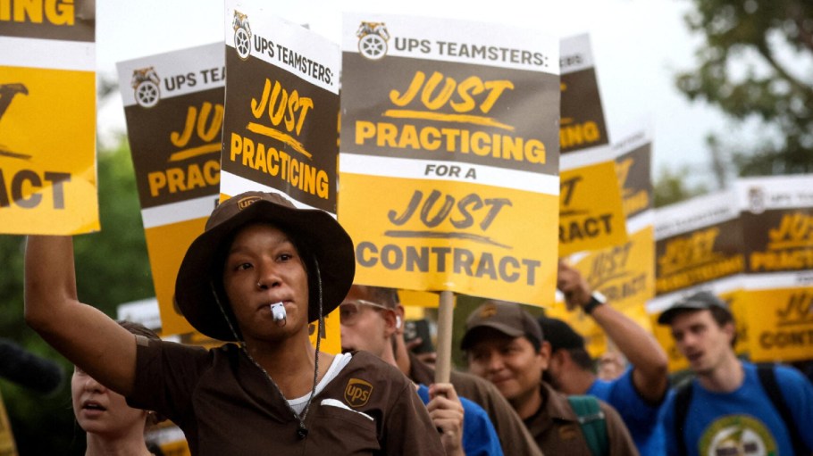 Teamsters engage in a practice strike at UPS.