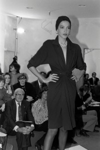 Dalma Callado walks in the Donna Karan Spring RTW1986  Runway Show