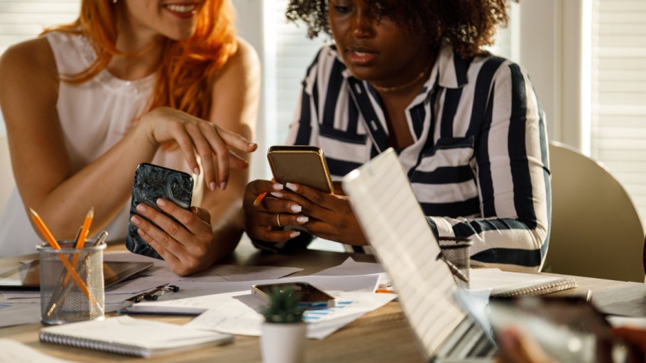 First Insight Launches Tinder-Like Assortment App