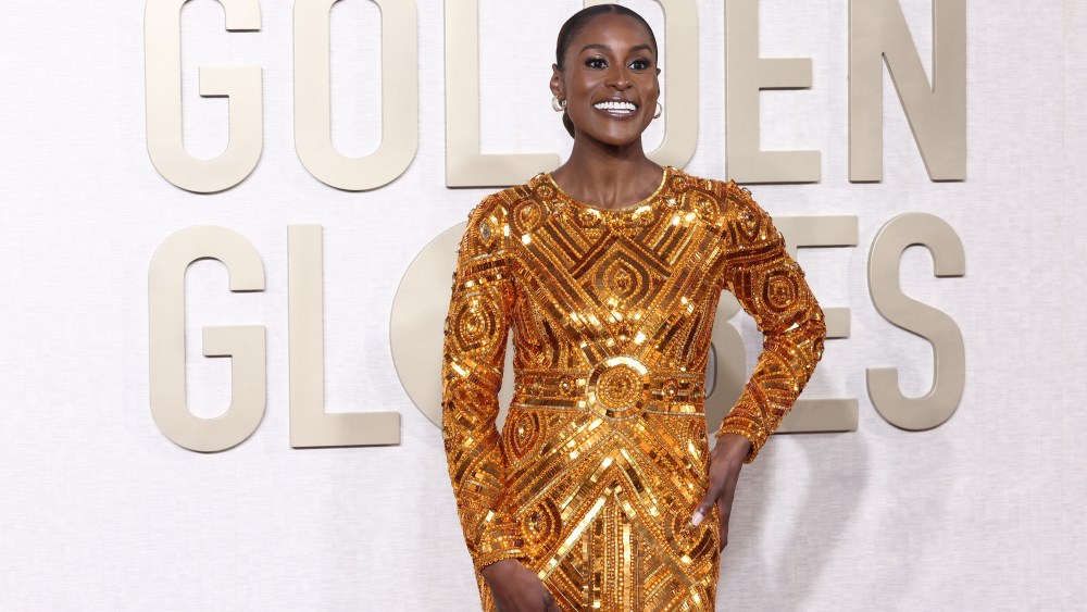 Issa Rae, Golden Globes, red carpet, golden dress,