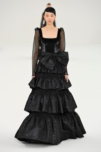 Viktor & Rolf Couture Spring 2024