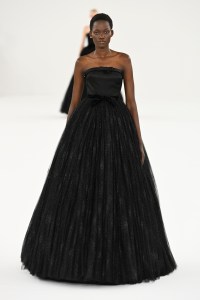 Viktor & Rolf Couture Spring 2024