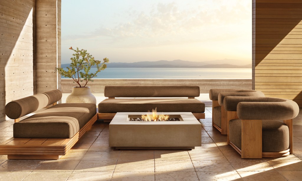 RH Outdoor 2024