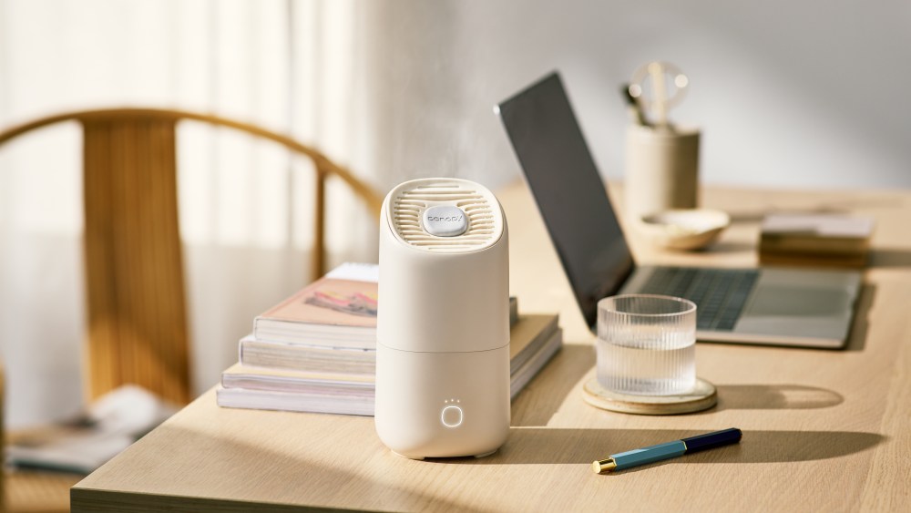 Canopy Portable Humidifier with Aroma Puck.