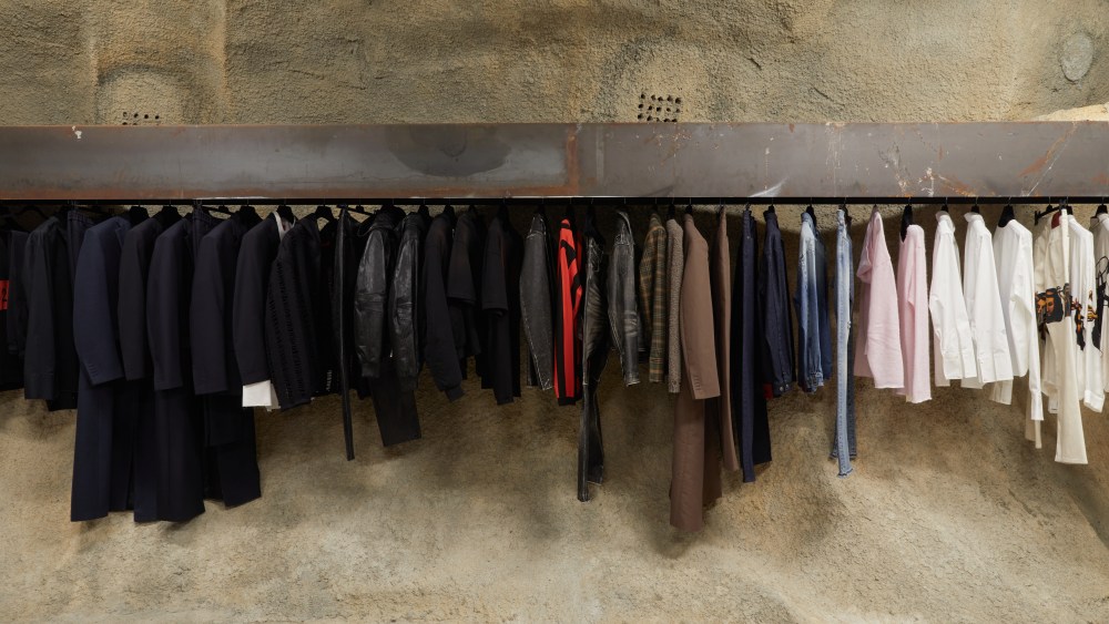 424 store