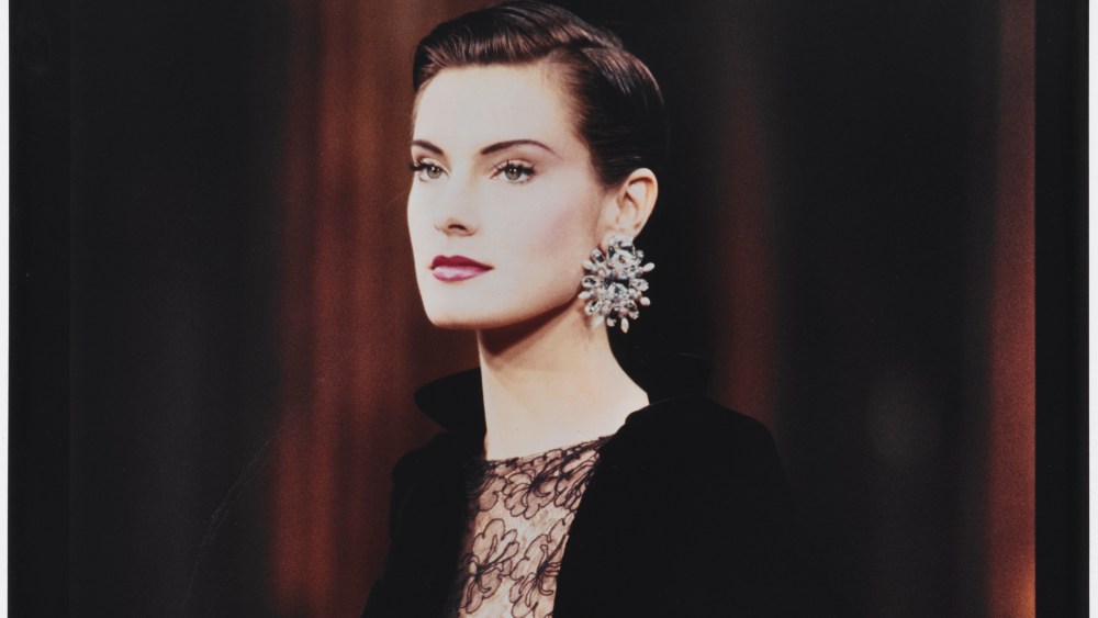 Dress worn by Ewa Meissner, autumn-winter 1993 haute couture collection
Photograph by Claus Ohm
© Yves Saint Laurent © Claus Ohm