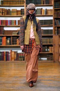 Anna Sui fall 2024 ready-to-wear collection at New York Fashion Week.