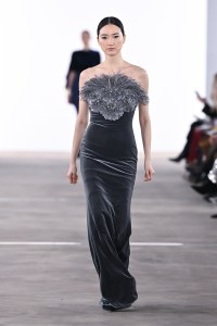 Badgley Mischka Fall 2024 Ready-to-Wear Collection