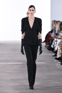 Badgley Mischka Fall 2024 Ready-to-Wear Collection
