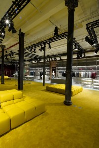 Gucci Ancora Store