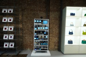 Gucci Ancora Store