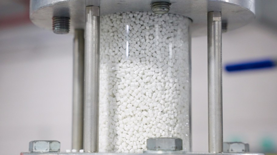 Cycora regenerated material.