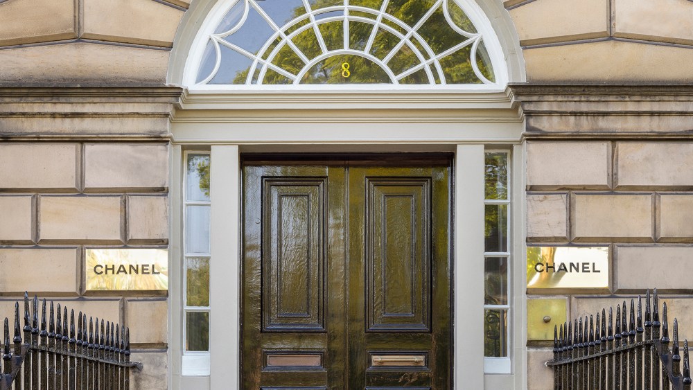 No.8 Charlotte Square