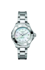Tag Heuer Aquaracer Professional 200 Solargraph.