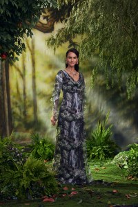 Tadashi Shoji fall 2024 ready-to-wear collection at New York Fashion Week.