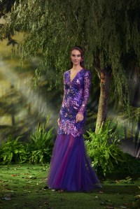 Tadashi Shoji fall 2024 ready-to-wear collection at New York Fashion Week.