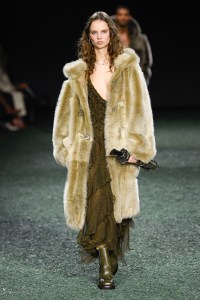 Burberry Fall 2024 Ready-to-Wear Collection at London Fashion Week