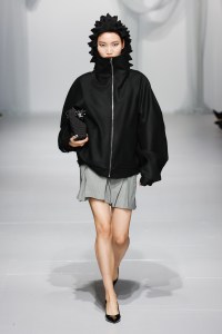 Chet Lo Fall 2024 ready-to-wear runway, fashion show & collection photos. Designed by Chet Lo at London Fashion Week, February 2024