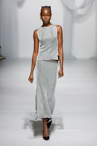 Chet Lo Fall 2024 ready-to-wear runway, fashion show & collection photos. Designed by Chet Lo at London Fashion Week, February 2024