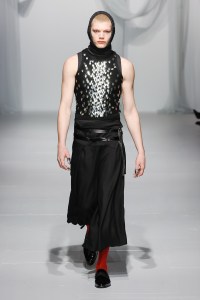 Chet Lo Fall 2024 ready-to-wear runway, fashion show & collection photos. Designed by Chet Lo at London Fashion Week, February 2024