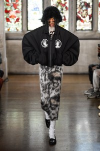 Edward Crutchley Fall 2024 ready-to-wear runway, fashion show & collection photos. Designed by Edward Crutchley at London Fashion