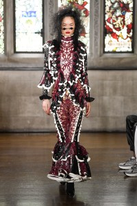 Edward Crutchley Fall 2024 ready-to-wear runway, fashion show & collection photos. Designed by Edward Crutchley at London Fashion