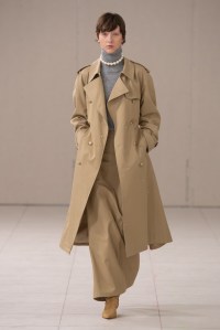 Kimhekim Fall 2024 Ready-to-Wear Collection at Paris Fashion Week