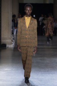 Labrum London Fall 2024 Ready-to-Wear Collection at London Fashion Week