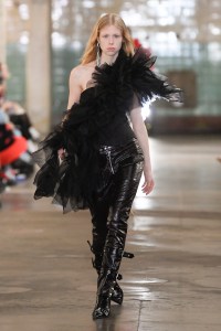 Marques’ Almeida Fall 2024 Ready-to-Wear Collection at London Fashion Week