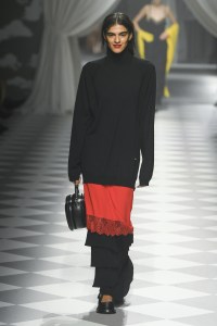 Moschino Fall 2024 Ready-to-Wear Collection at Milan Faschion Week