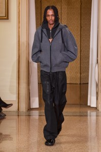 Onitsuka Tiger Fall 2024 Ready-to-Wear Collection at Milan Fashion Week