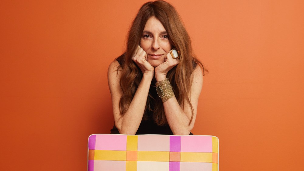 Aurélia Stouls collaboration handbags  India Mahdavi Gelato chair