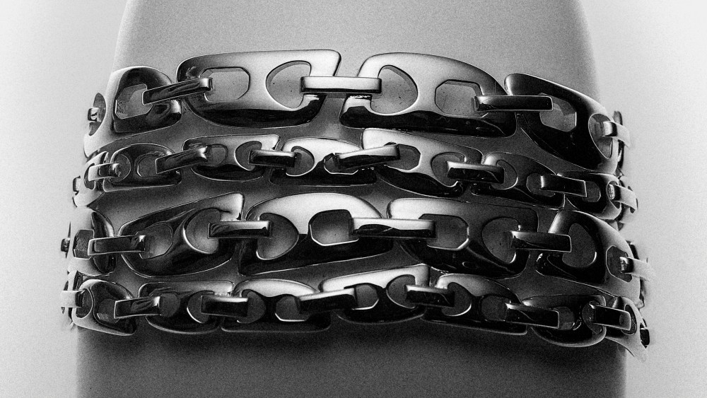 A new cuff by Eéra.