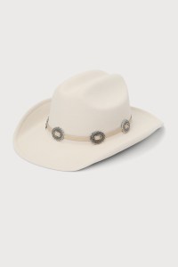 Lulus hat