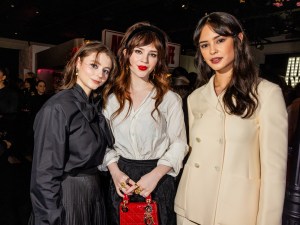 Thomasin McKenzie, Sophie Thatcher and Courtney Eaton